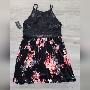 Womans intimate. Size large